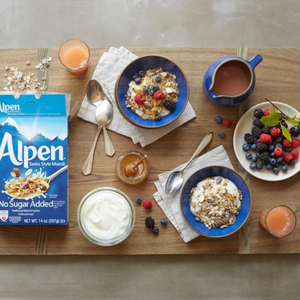 Alpen Muesli Cereal No Added Sugar with Wheat Flakes, Rolled Oats, Nuts and Raisins - 400g