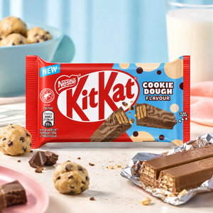 Kit Kat 4 Finger Chocolate Bar Cookie Dough - 42g