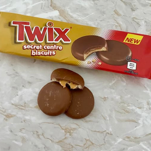 Twix Secret Centre Chocolate Biscuits 132g