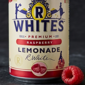 R Whites Raspberry Lemonade Can - 330ml