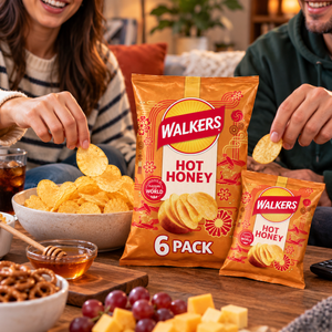 Walkers Hot Honey Crisps 6 Pack 150g