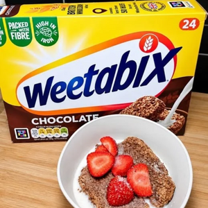 Weetabix Chocolate Breakfast Cereal 24 Biscuits