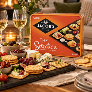 Jacob’s Biscuits for Cheese Tub 900g